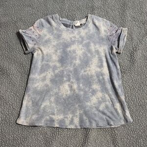 Women's Akemi and Kin Anthropologie tie-dye look top blue size medium